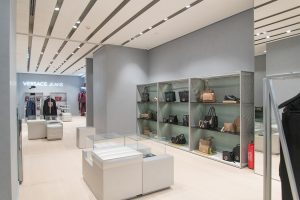 Versace Jeans Panorama Mall – Riyadh Projesi teslim edildi.