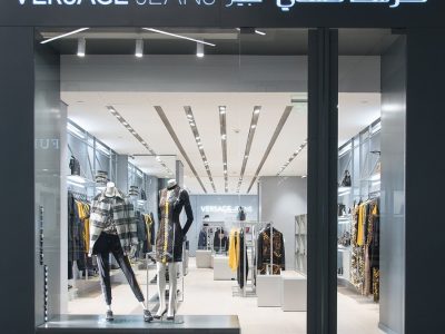 Versace Jeans Panorama Mall – Riyadh Projesi teslim edildi.