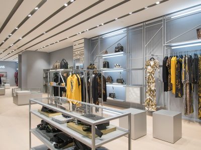 Versace Jeans Panorama Mall – Riyadh Projesi teslim edildi.